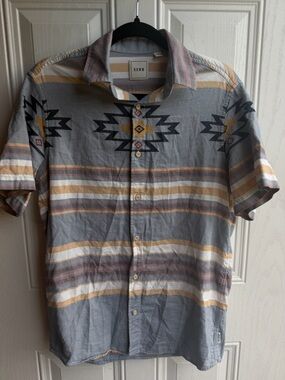 Rowm Men's Short-Sleeve Grey Striped Aztec Boho Festival Print Shirt